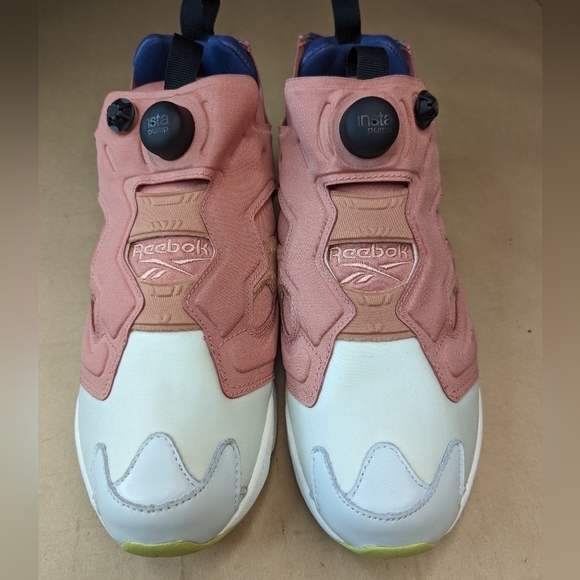 Reebok Insta Pump Fury Men's sz 10.5 Basketball Shoe Rare Salmon color Trainer S - Picture 3 of 12